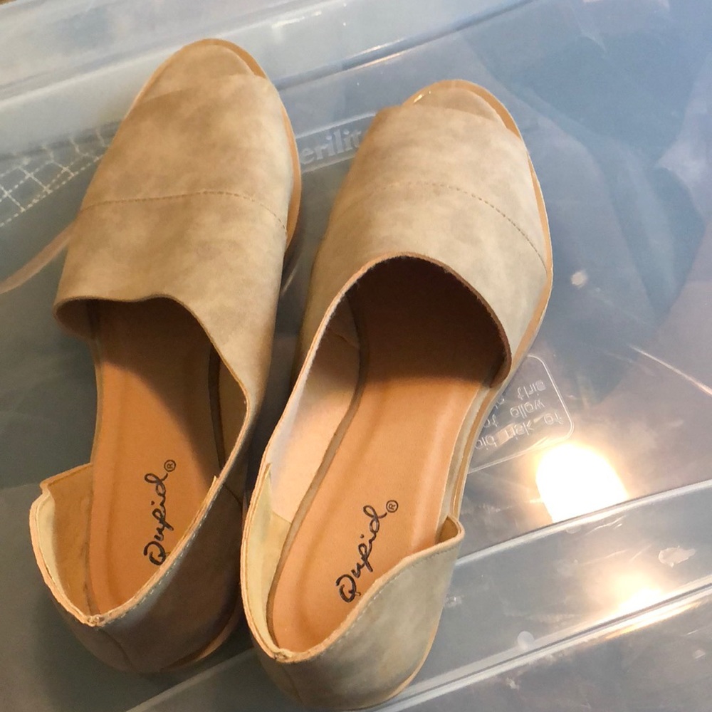 Qupid Open-Toe Flats, Size 7, New - image 2